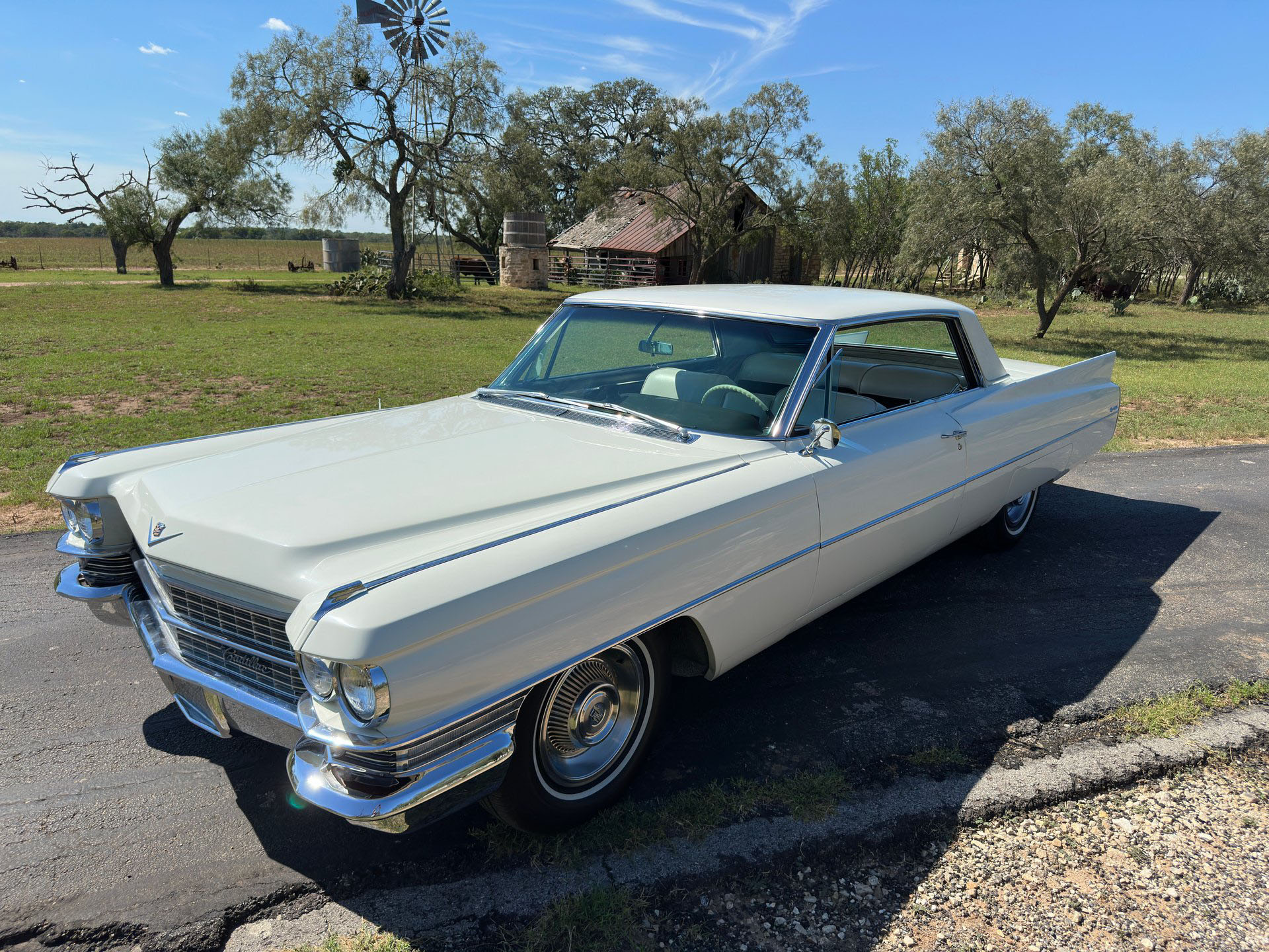 1963 Cadillac Coupe DeVille